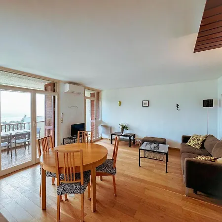 Sea View - Parking - Wifi - Clim Apartament